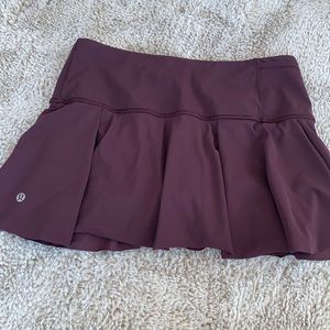 Lululemon skirt, maroon